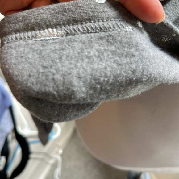 Splendid Metallic Splatter Sweatshirt, Soft, loose & Boxy, Medium, NWOT - Picture 8 of 10